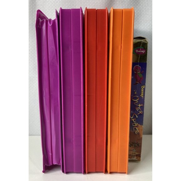 5 Barney VHS Video Tape Sing-Along Outer Space Halloween Christmas Valentine Lot - Picture 5 of 5